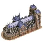 Detail architektúry kovového modelu Katedrály Notre-Dame