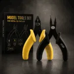Sada náradia na skladanie kovových 3D modelov